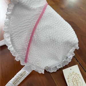 NWT The Beaufort Bonnet Company White and Pink Kids bonnet